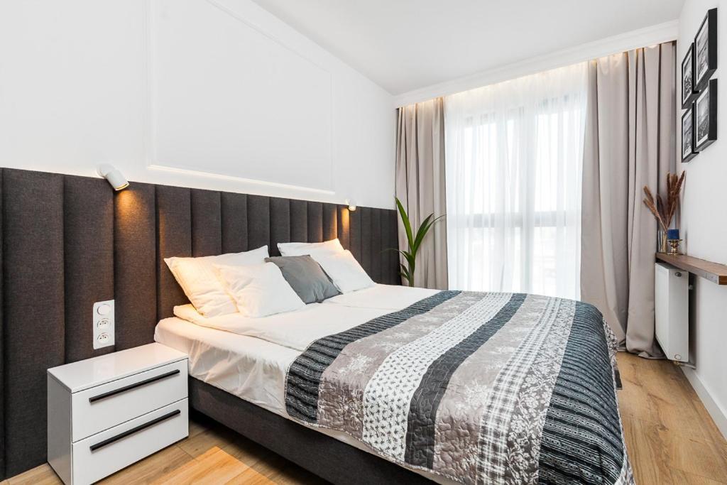 "Nowy Apartament" Sypialnia , Garaz, 1500 M Od Morza, Netflix Гданьск Экстерьер фото